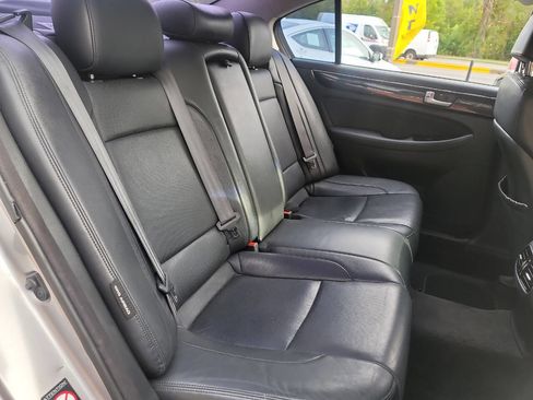 Used 2013 Hyundai Genesis 3.8 image 39