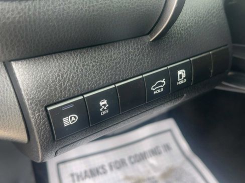 Used 2023 Toyota Camry SE FWD image 15