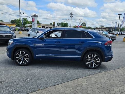 New 2025 Volkswagen Atlas Cross Sport SEL Premium R-Line image 4