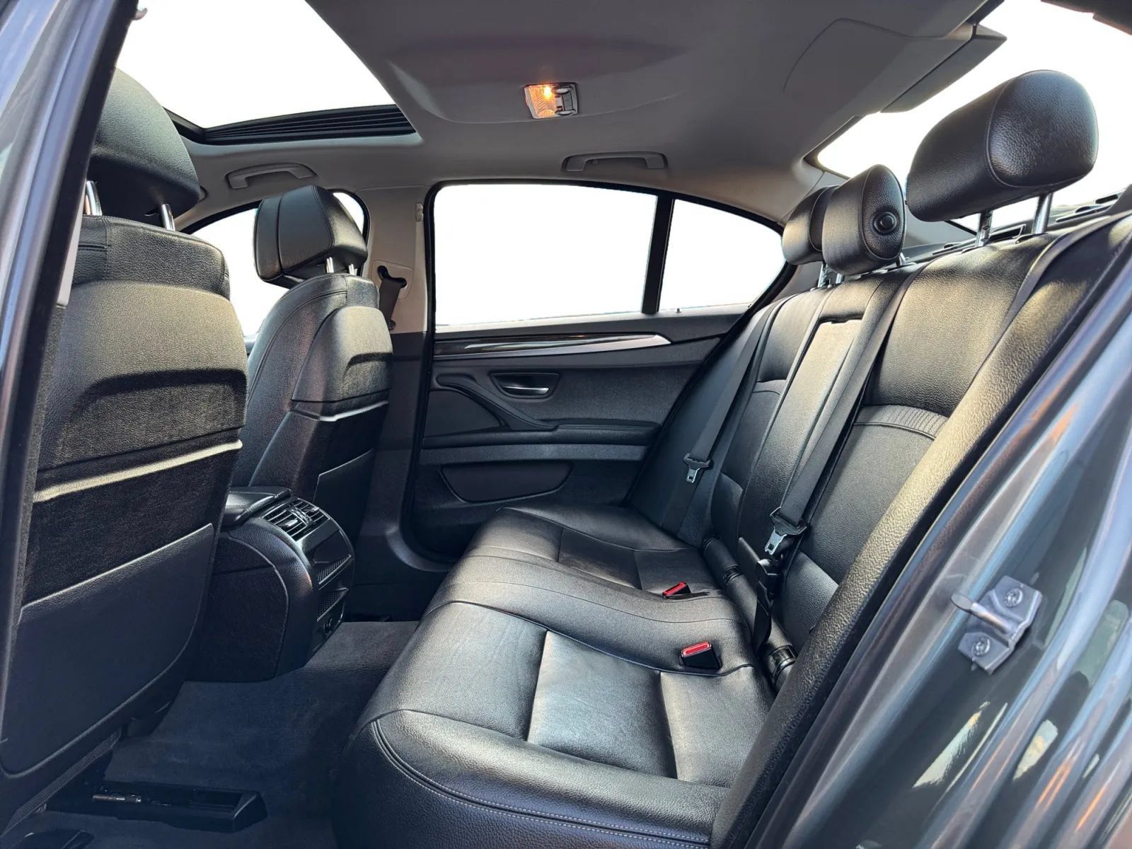 Used 2014 BMW 535d Sedan RWD image 16