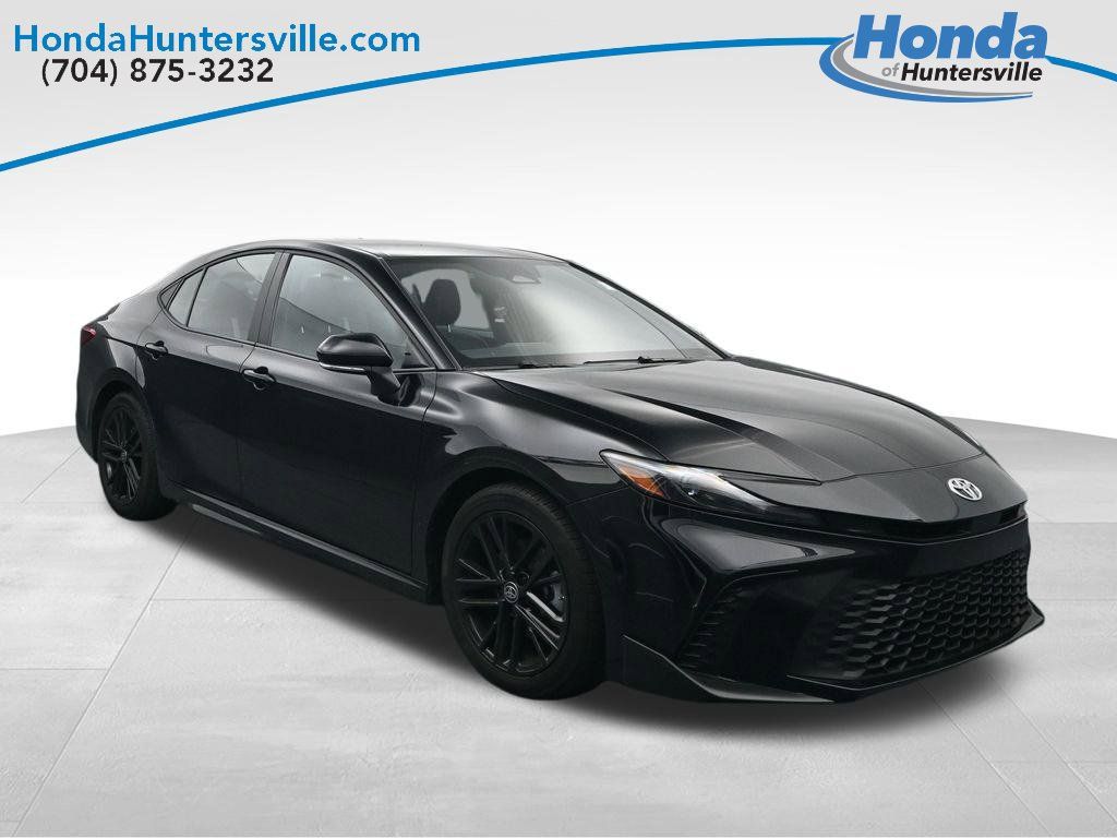 Used 2026 Toyota Camry SE w/ Convenience Package FWD image 6