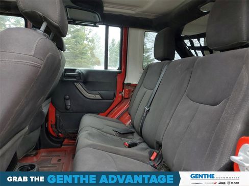 Used 2018 Jeep Wrangler Unlimited Sport image 21