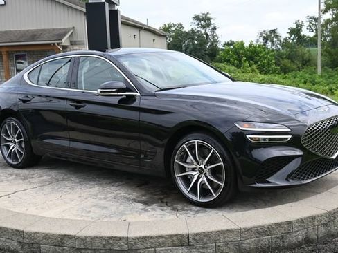 Used 2024 Genesis G70 2.5T AWD/4WD image 3