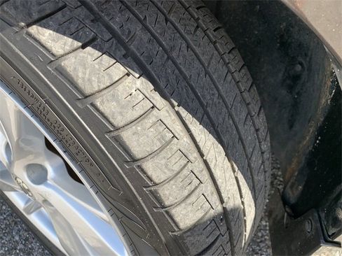 Used 2015 Nissan Altima 2.5 SV w/ Convenience Package image 36