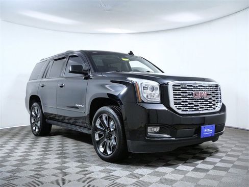 Used 2018 GMC Yukon Denali w/ Denali Ultimate Package image 1