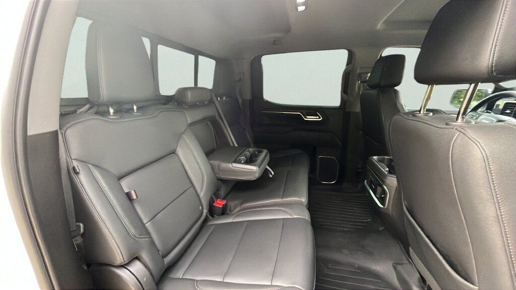 Used 2022 GMC Sierra 1500 SLT w/ SLT Premium Plus Package AWD/4WD image 19