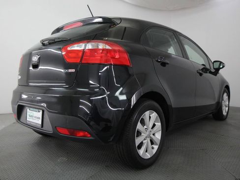 Used 2013 Kia Rio EX w/ Convenience Pkg FWD image 9