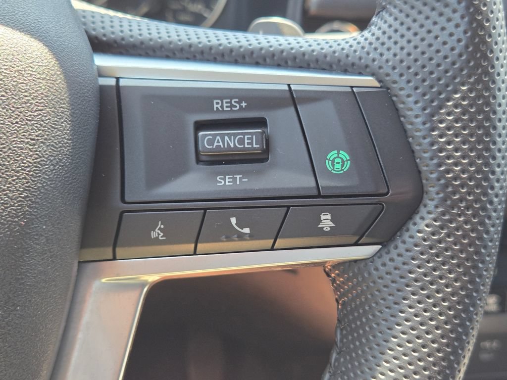 Used 2025 Mitsubishi Outlander SE AWD/4WD image 25