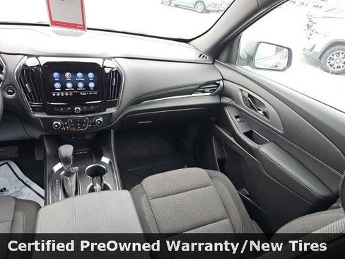 Certified 2023 Chevrolet Traverse LT w/ LPO, Floor Liner Package image 29