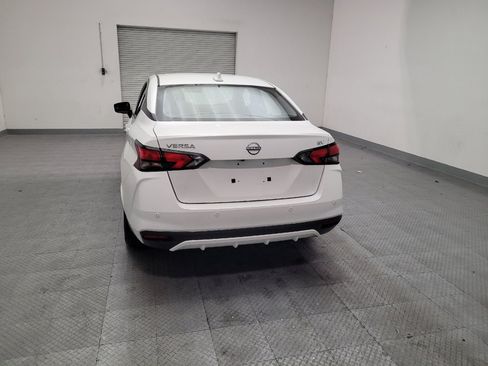 Used 2024 Nissan Versa SV FWD image 6