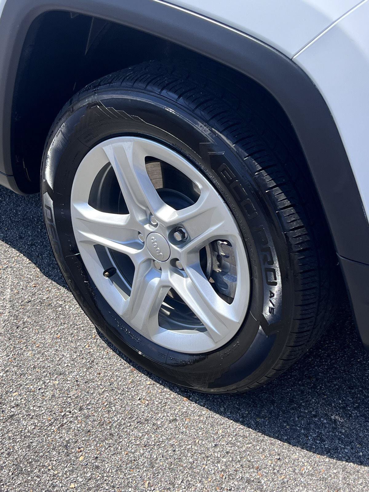 Used 2023 Jeep Compass Sport AWD/4WD image 37
