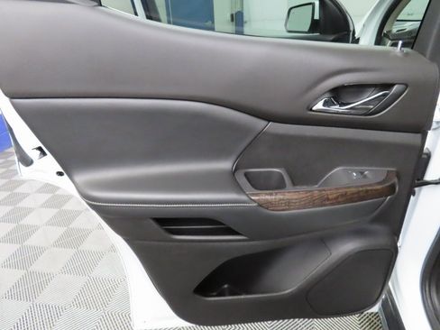 Used 2020 GMC Acadia Denali image 53