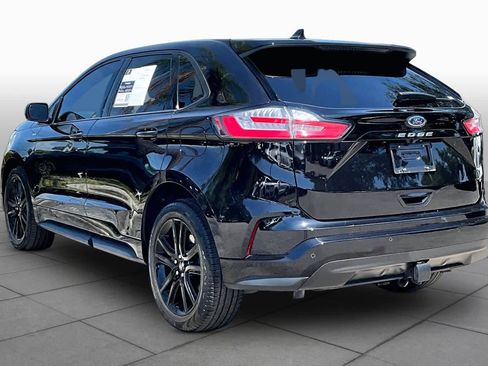 Used 2022 Ford Edge ST-Line w/ Class II Trailer Tow Package AWD/4WD image 22