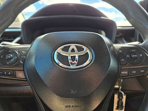 Used 2024 Toyota Corolla LE FWD image 23