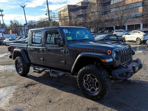 Used 2022 Jeep Gladiator Mojave w/ Cold Weather Group image 5