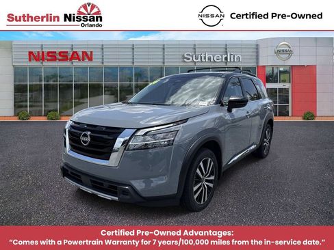 Certified 2024 Nissan Pathfinder Platinum w/ Cargo Package FWD image 1