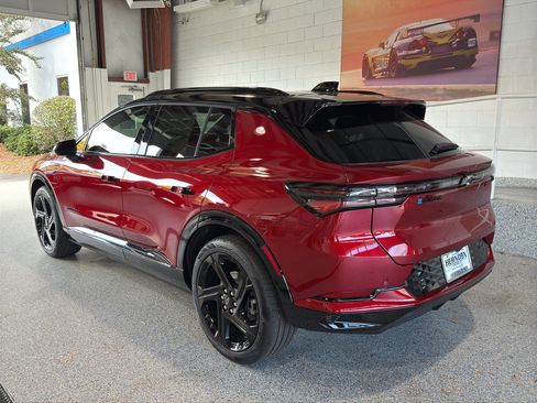 New 2026 Chevrolet Equinox EV RS image 5