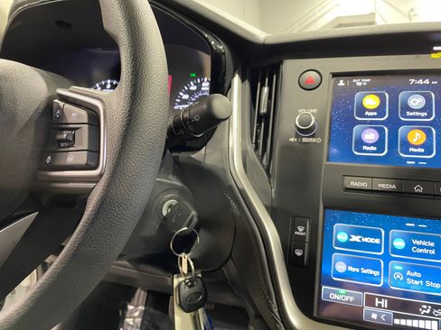 Certified 2025 Subaru Outback image 25