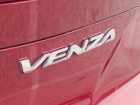Used 2021 Toyota Venza Limited AWD/4WD image 8