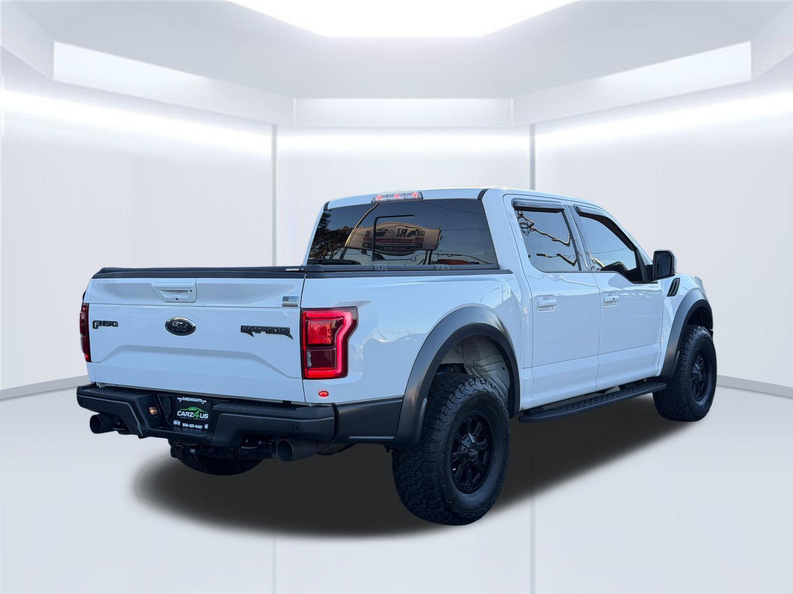 Used 2017 Ford F150 Raptor w/ Equipment Group 802A Luxury AWD/4WD image 5