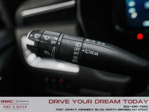 Used 2022 Chevrolet Tahoe RST w/ Luxury Package image 23