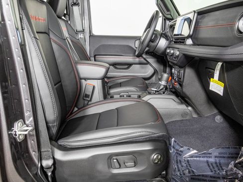 New 2026 Jeep Wrangler Unlimited Rubicon AWD/4WD image 38