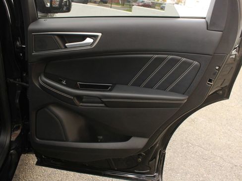 Used 2019 Ford Edge ST w/ Equipment Group 401A image 23