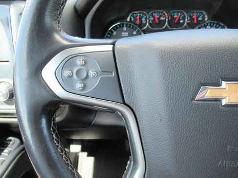 Used 2018 Chevrolet Silverado 1500 LT w/ All Star Edition RWD image 24