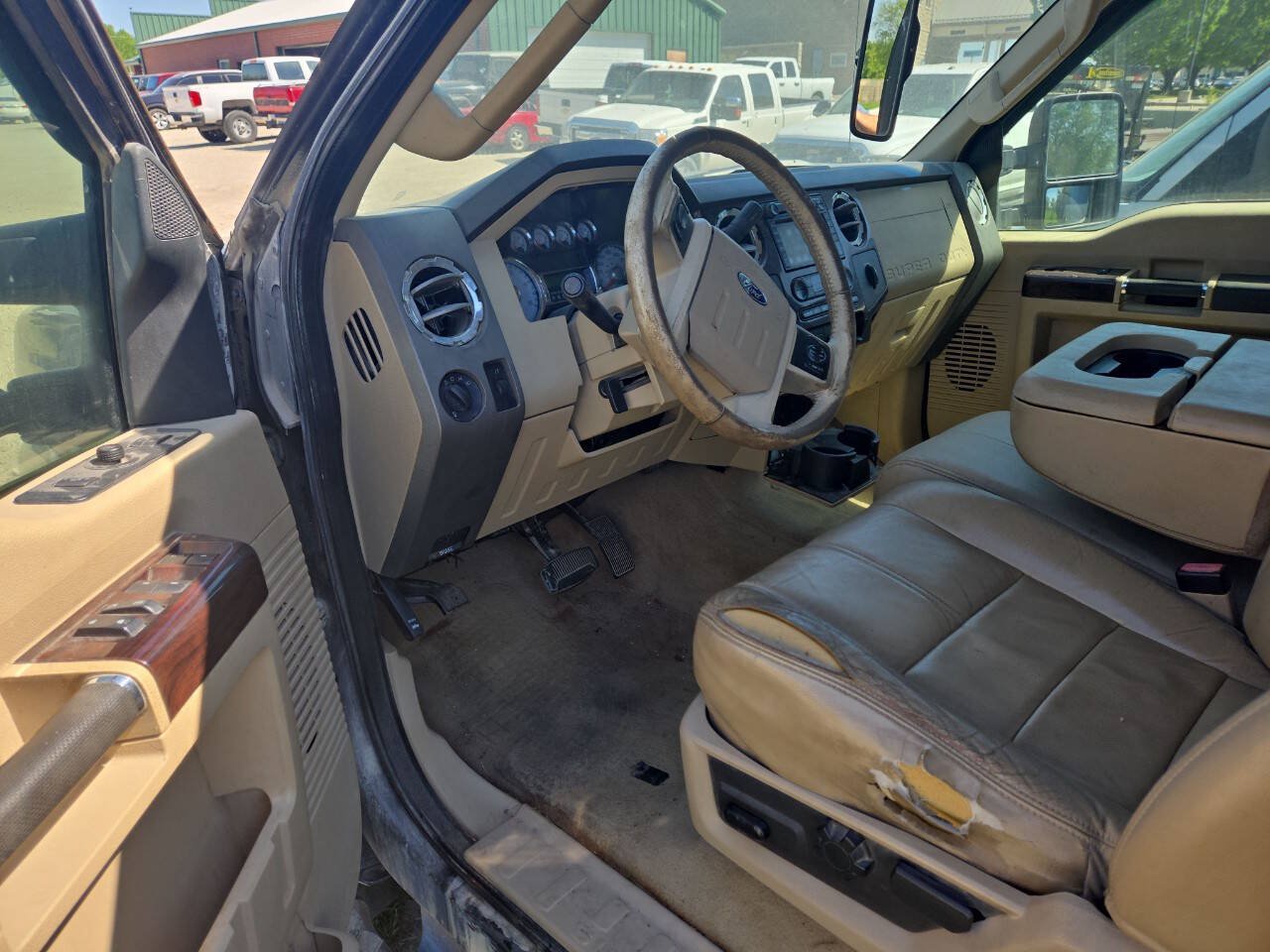 Used 2008 Ford F350 Lariat AWD/4WD image 4