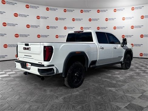 Used 2024 GMC Sierra 2500 AT4 w/ AT4 Premium Plus Package image 5