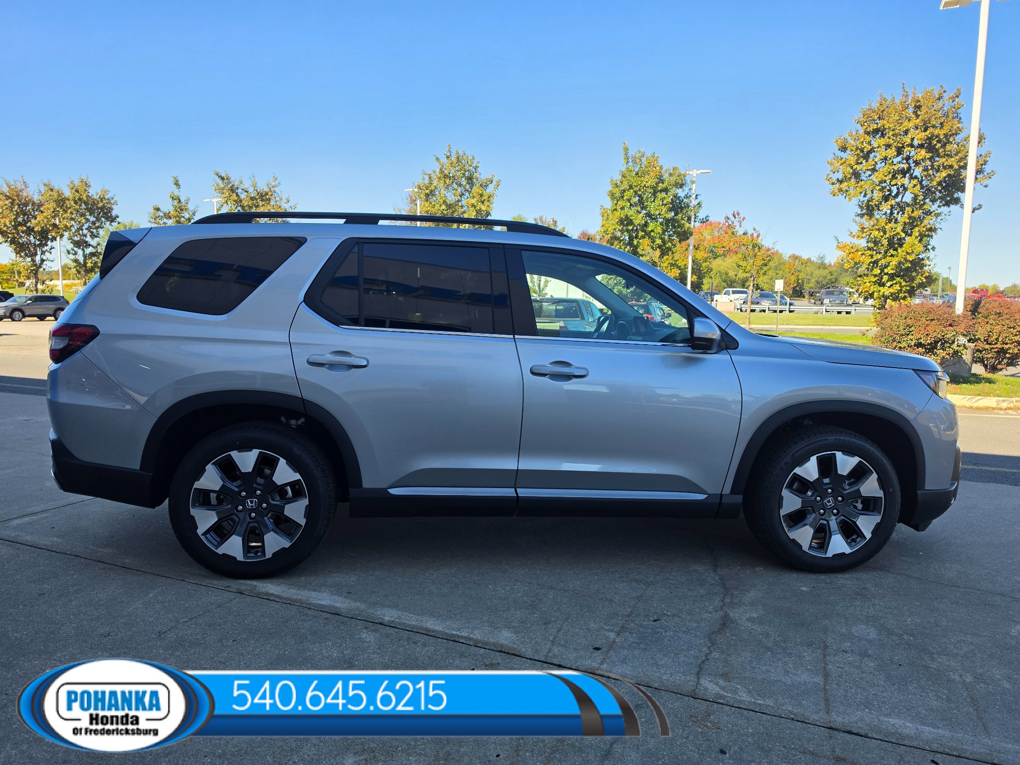 New 2026 Honda Pilot TrailSport image 7