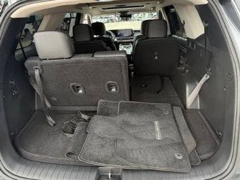 Used 2025 Hyundai Palisade XRT FWD image 14
