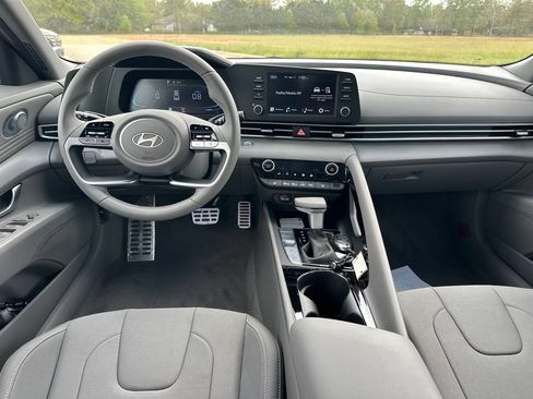 New 2026 Hyundai Elantra SEL Sport Premium FWD image 23