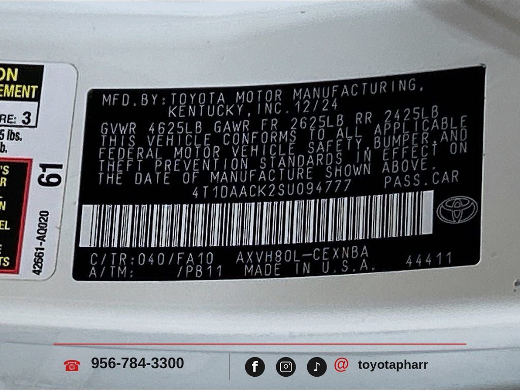Used 2025 Toyota Camry LE w/ Convenience Package FWD image 29