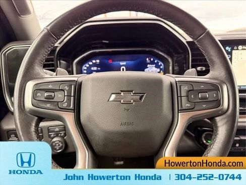 Used 2023 Chevrolet Silverado 1500 RST w/ Z71 Off-Road Package AWD/4WD image 15