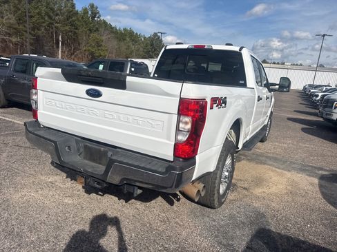 Used 2021 Ford F250 XL w/ STX Appearance Package image 7