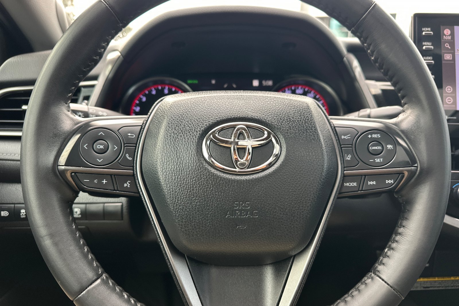 Used 2021 Toyota Camry XSE w/ Navigation Package FWD image 21