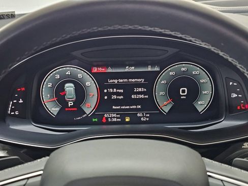 Used 2021 Audi Q8 Prestige AWD/4WD image 11
