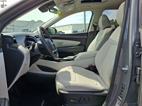 Certified 2024 Hyundai Tucson SEL AWD/4WD image 17