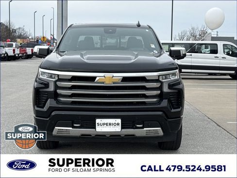 Used 2023 Chevrolet Silverado 1500 High Country w/ High Country Premium Package image 14