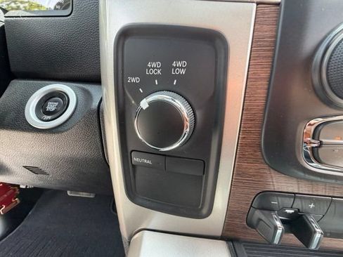 Used 2018 RAM 3500 Laramie w/ Convenience Group AWD/4WD image 29