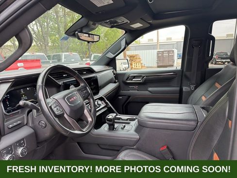 Used 2023 GMC Sierra 1500 AT4 w/ Technology Package image 8