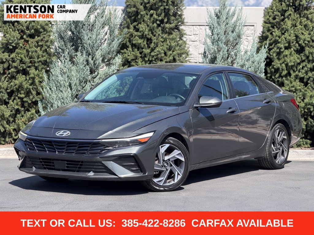 Used 2025 Hyundai Elantra SEL FWD image 1