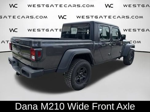 Used 2024 Jeep Gladiator Sport AWD/4WD image 7
