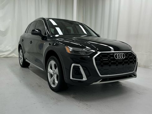 Used 2022 Audi Q5 2.0T Premium Plus image 1