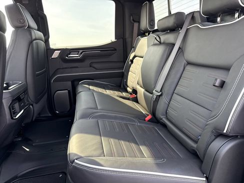 New 2026 GMC Sierra 1500 AT4X AWD/4WD image 34