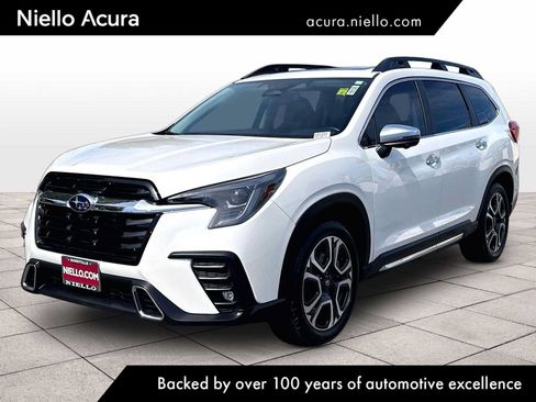 Used 2023 Subaru Ascent Touring AWD/4WD image 1