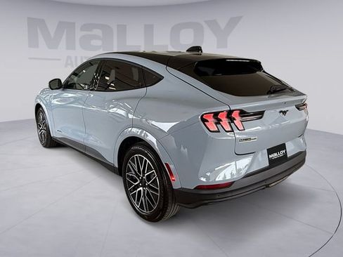 Certified 2025 Ford Mustang Mach-E Premium AWD/4WD image 3