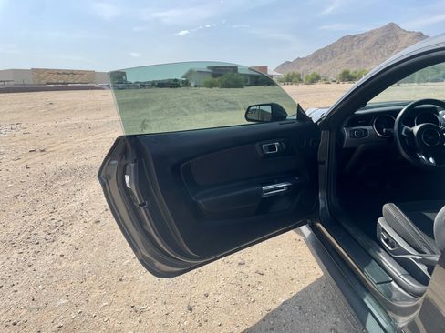 Used 2019 Ford Mustang Coupe w/ Equipment Group 101A RWD image 12