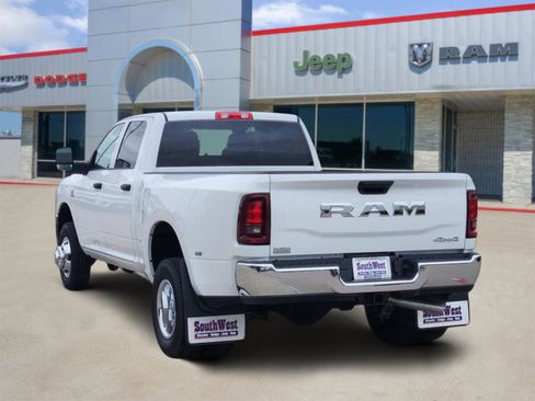 New 2026 RAM 3500 Tradesman AWD/4WD image 4
